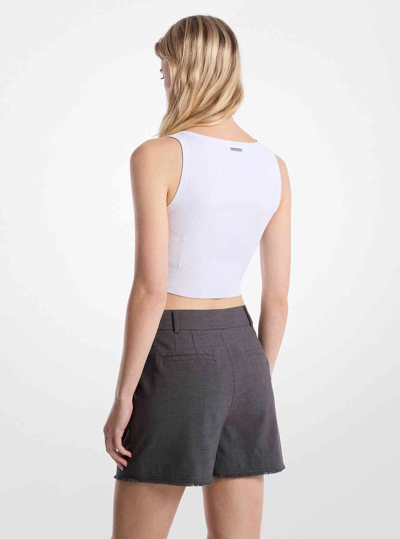 Ausgefranste Stretch-Woll-Plisseeshorts