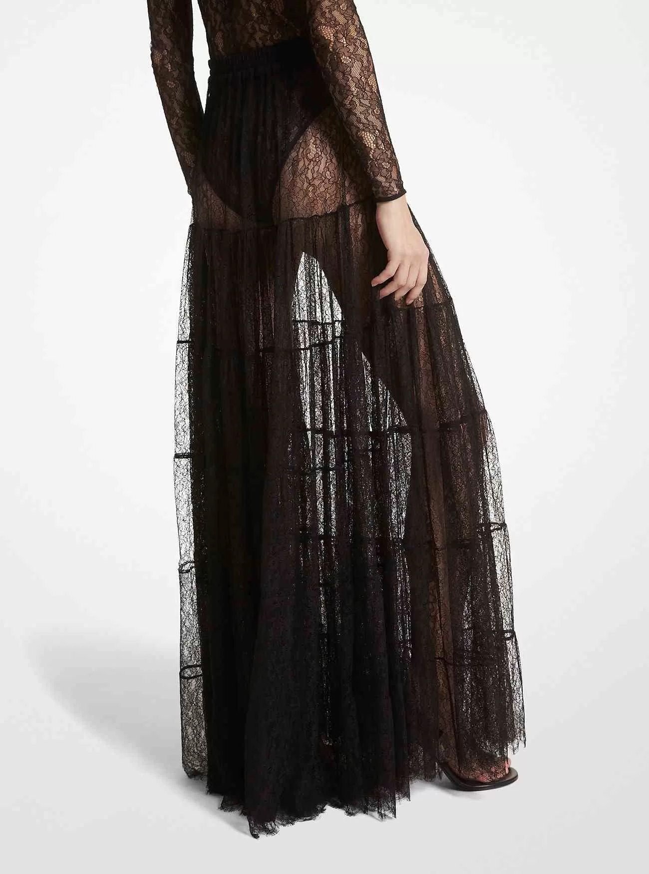 Chantilly-Spitzenrock