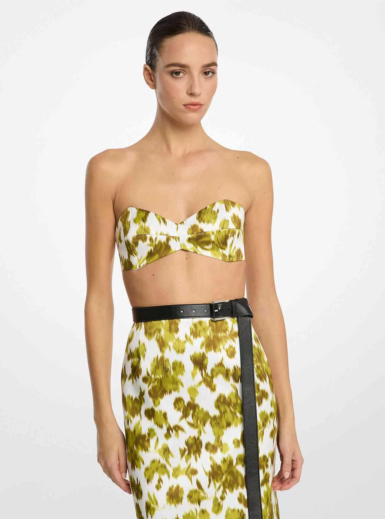 Geblümtes Bandeau-Oberteil aus Chiné-Satin und Duchesse