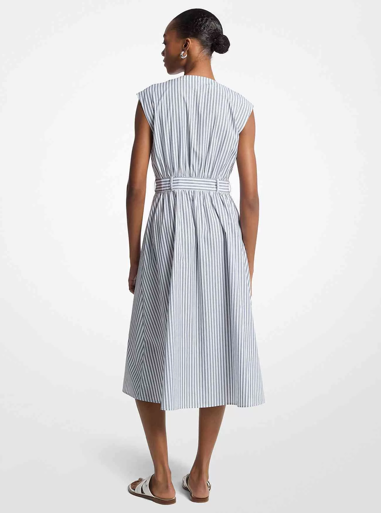 Gestreiftes Midikleid aus Baumwollpopeline mit Gürtel