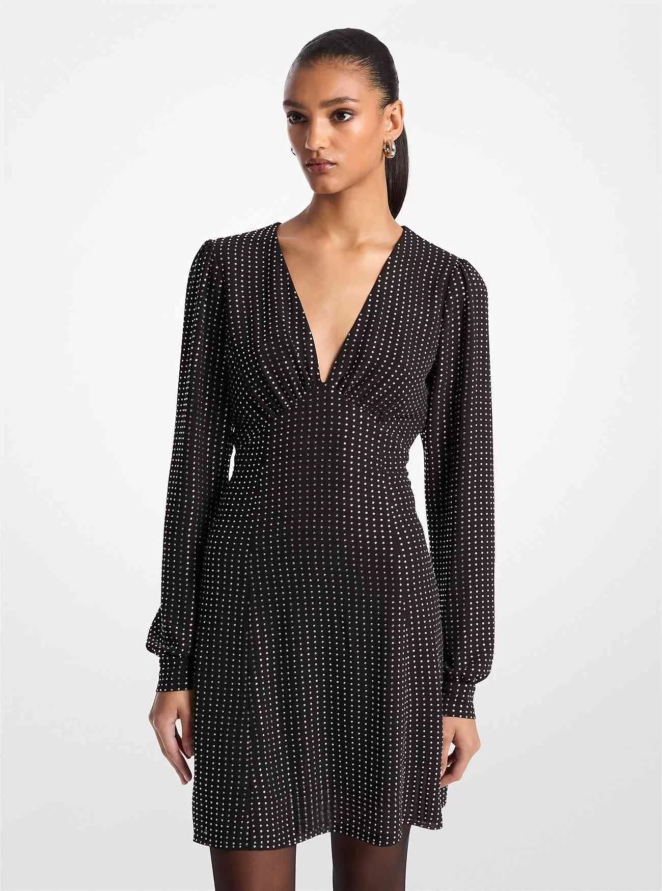 Kleid aus Georgette mit Strasssteinen