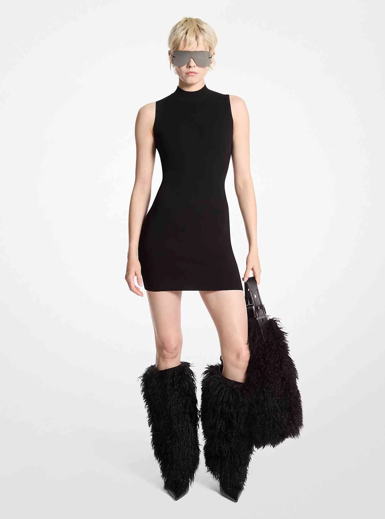 Kleid mit Stehkragen aus Stretch-Viskose