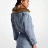 Kurze Jeansjacke mit Kunstpelzbesatz