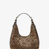 Nolita Kleine Hobo-Schultertasche aus Kalbshaar mit Gepardenmuster Nolita Kleine Hobo-Schultertasche aus Kalbshaar mit Gepardenmuster