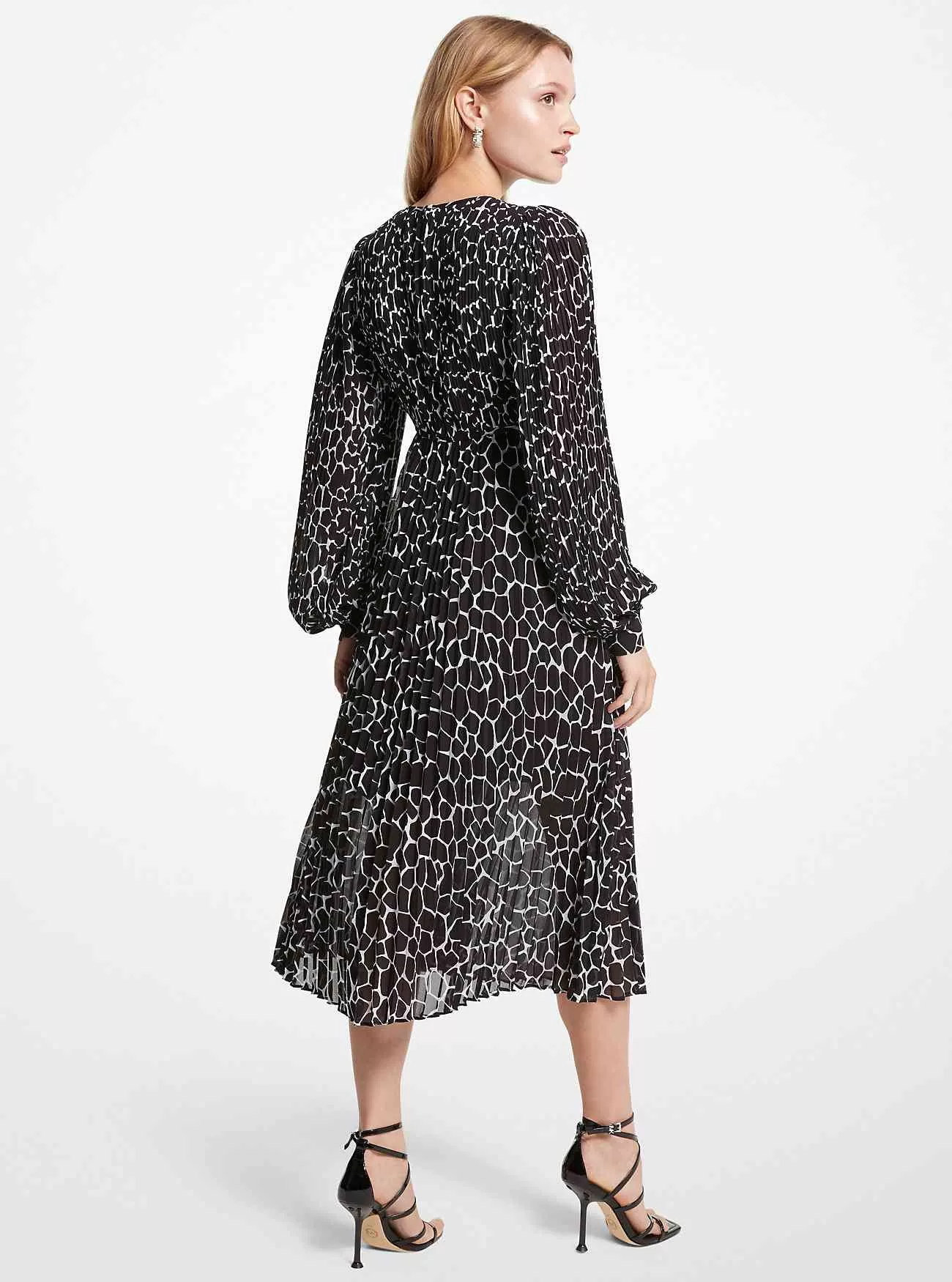 Plissiertes Kleid aus Georgette mit Animal-Print