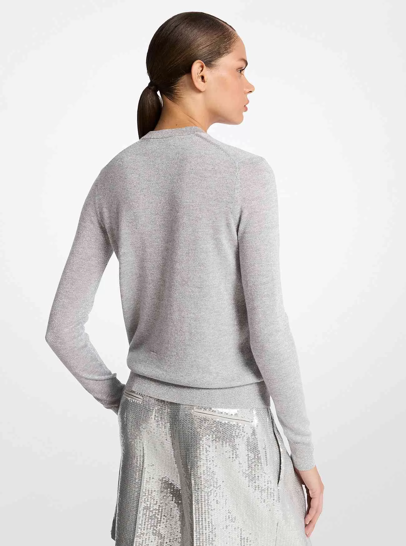 Pullover aus Metallic-Viskosemischung mit V-Ausschnitt