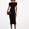 Stretch-Strick-Over-the-Shoulder-Kleid