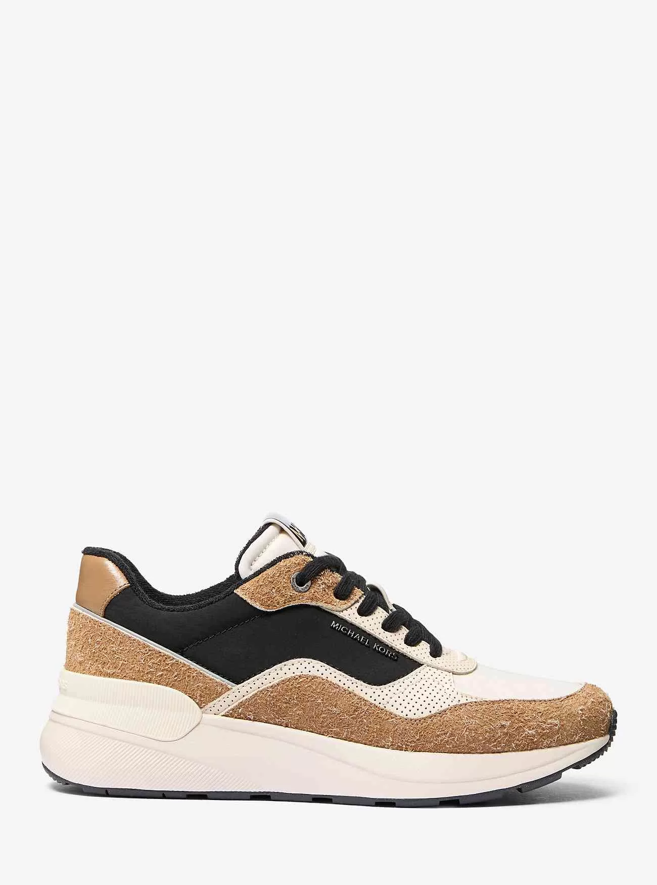 Trevor Mixed-Media-Trainer